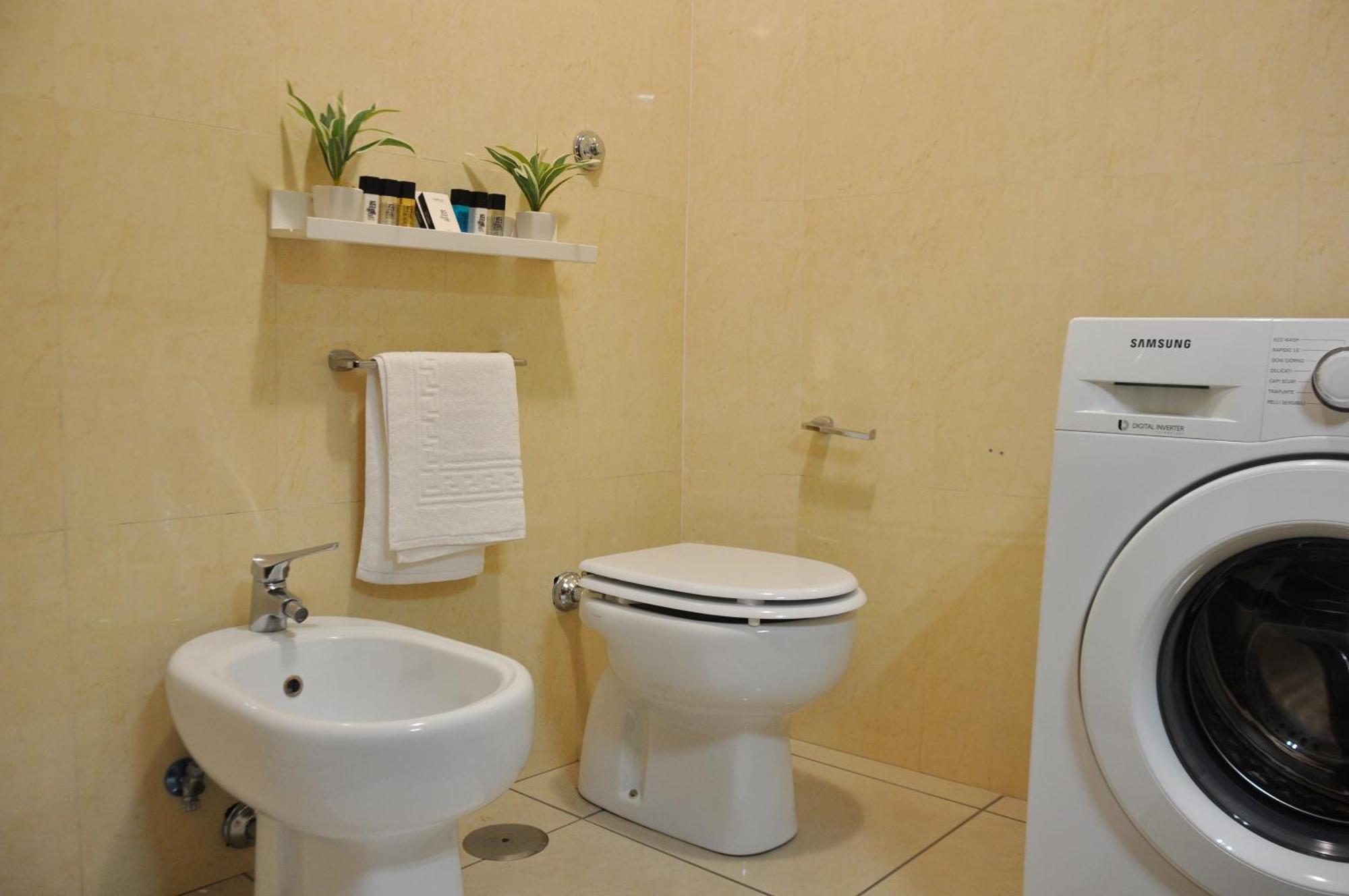 Le Muse Apartment Caserta Exterior photo